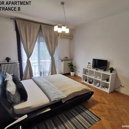 Black And White Apartments Bucharest Exterior photo