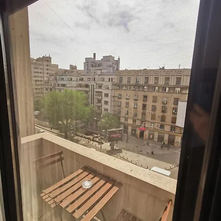 Black And White Apartments Bucharest Exterior photo