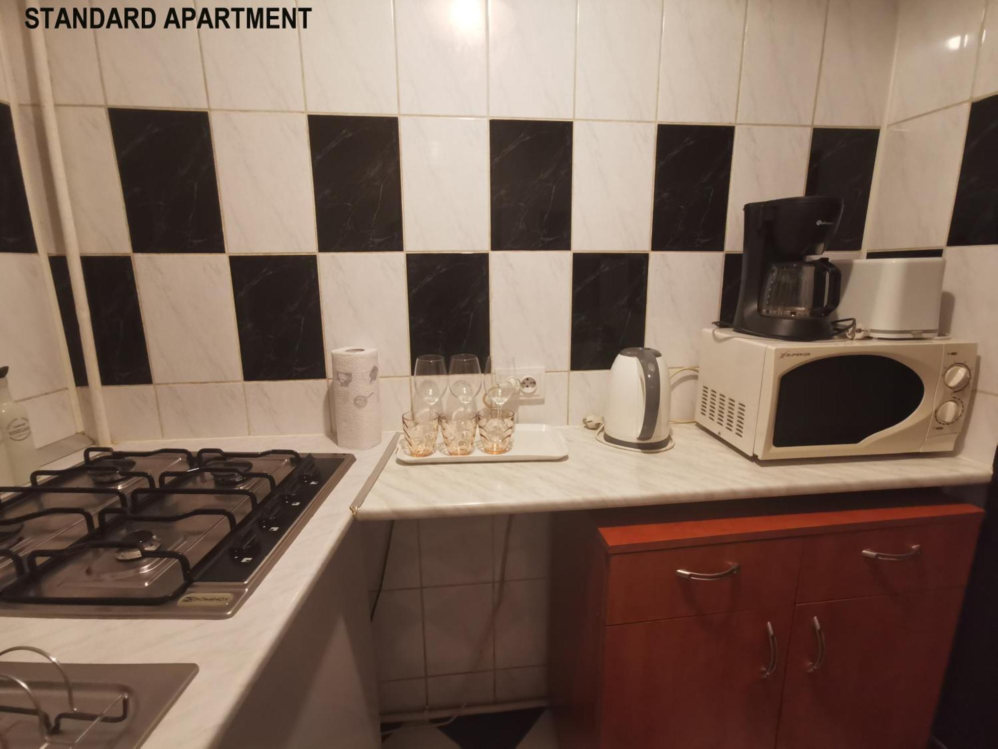 Apartament Black And White